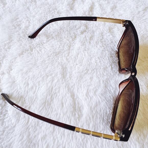 Joanne Clear Brown Square Sunglasses - Picture 6 of 14